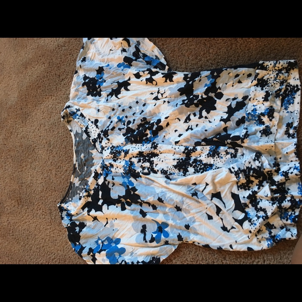 Flower tee shirt